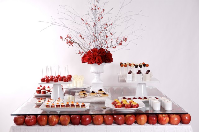 fabulous-sweets-tables-by-Amy-Atlas