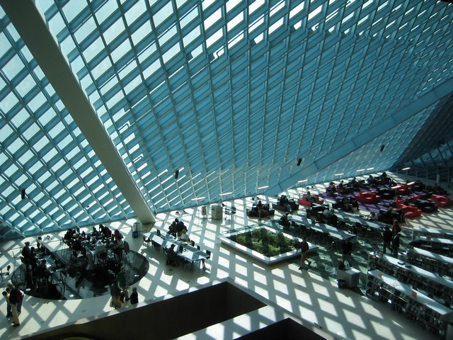 SEATTLE-PUBLIC-LIBRARY- WASHINGTON-USA-Rem-Koolhaas-READING-ROOM - TOP 10 Libraries Around the World