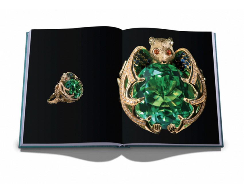 book-review-discover-jewelry-design-with-golden-menagerie-2