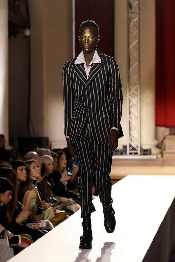 Discover a Notable Moodboard Inspired by London Fashion Week 2019 7